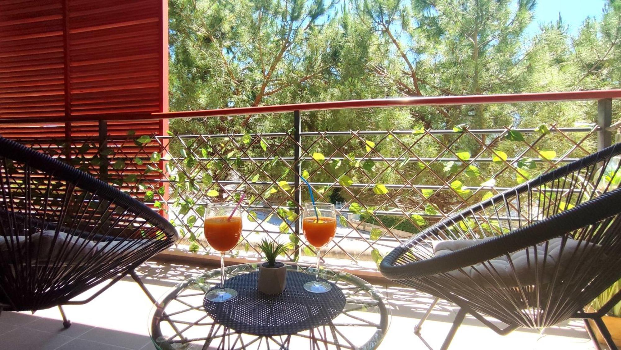 Apartment Paolo By The Beach Znjan Split Quarto foto