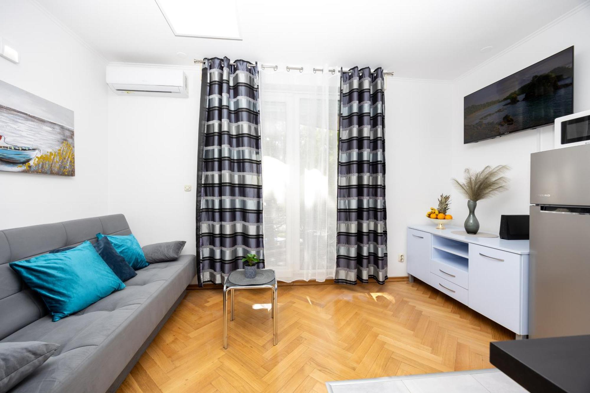 Apartment Paolo By The Beach Znjan Split Exterior foto